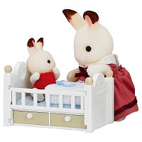 Sylvanian Families Набор "Малыш и детская кроватка" new 5017					